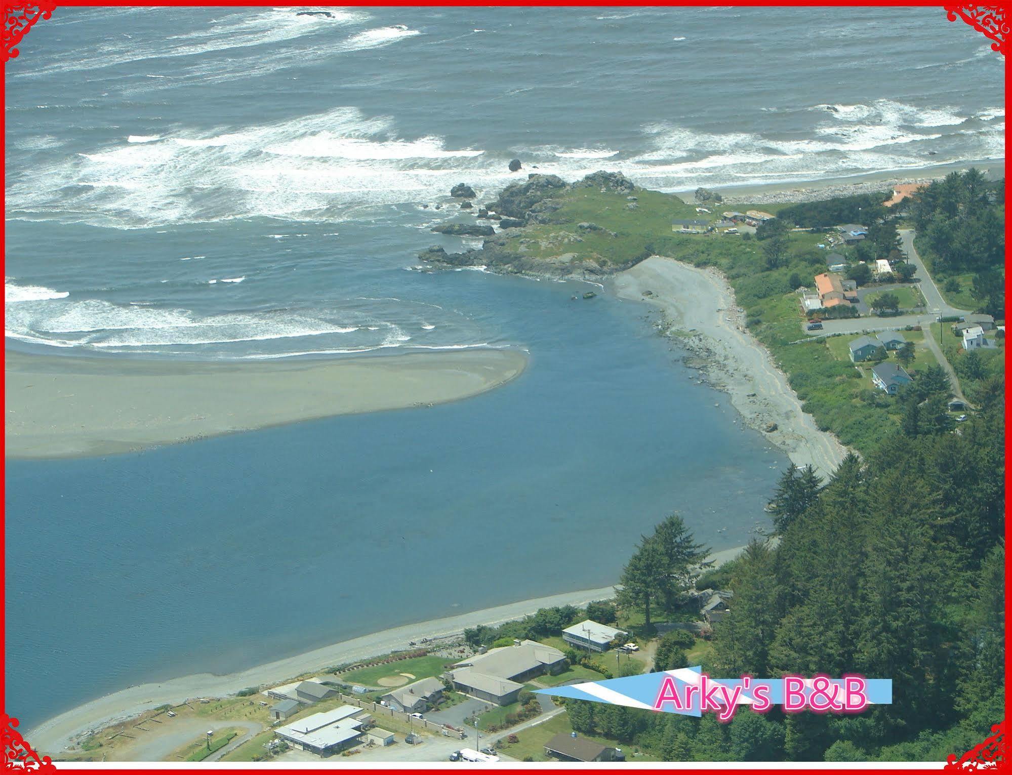 Arky'S B&B Smith River ภายนอก รูปภาพ